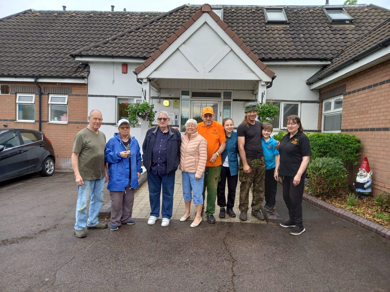 LTCFC Volunteers: Malcolm, Evelyn, Michael, Maxine, Alan, Daisy, Martyn, Samson & Ros